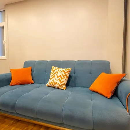 Appartamento Luxury 4-bedroom House With Private Large Terrace Balcony - 2 Bathrooms